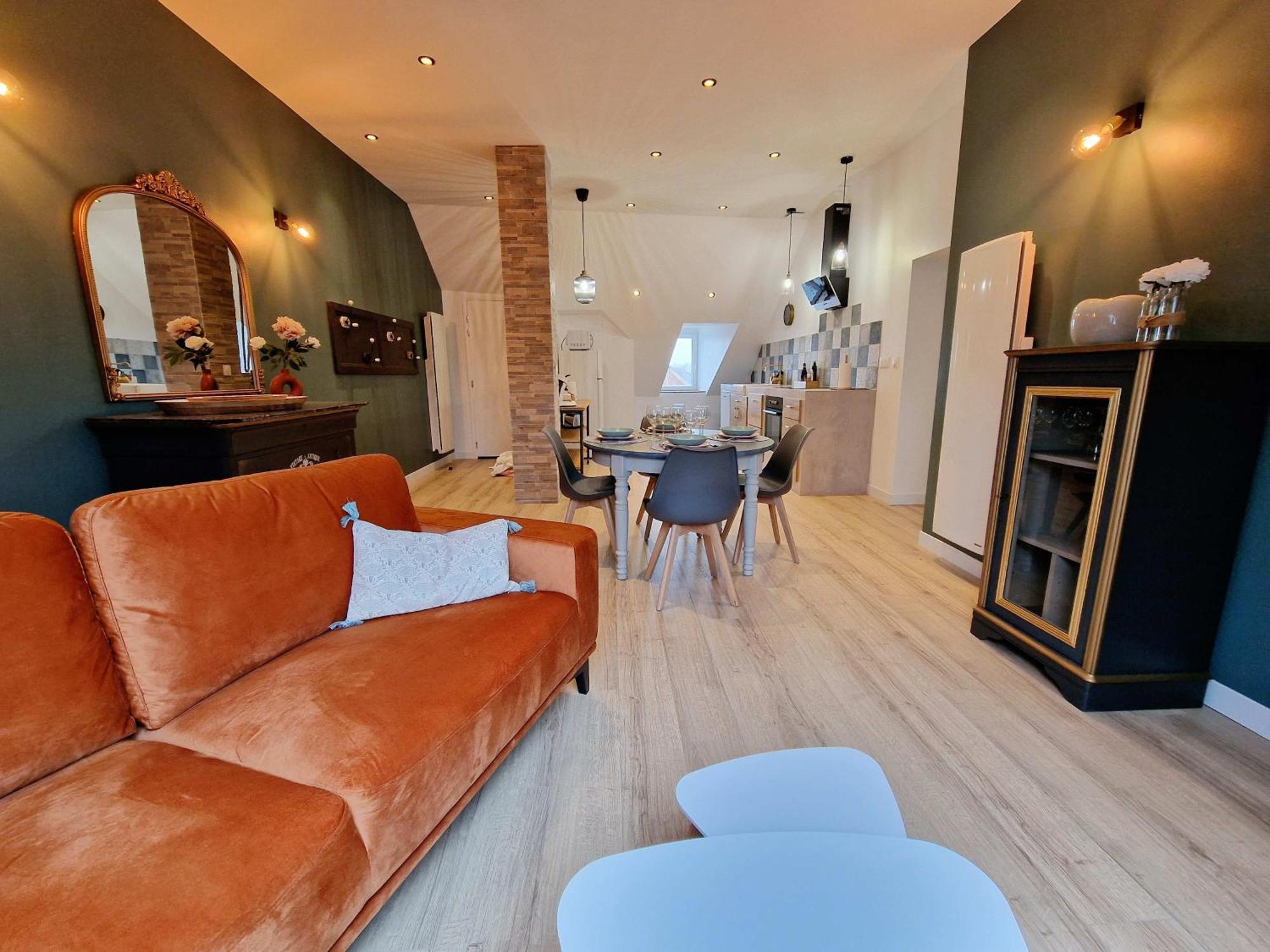Le Colombier Apartment Laon Exterior photo
